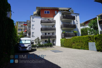 Perfekte, seltene und schön gelegene 2 Zimmer- Gartenwohnung mit Garage, Stellplatz und EBK, 83022 Rosenheim, Erdgeschosswohnung