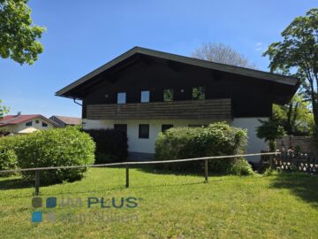 Außergewöhnlich schöne 2 Zimmer Wohnung in toller, ruhiger Sonnenlage – komplett neuer Zustand – TG, 83075 Bad Feilnbach, Etagenwohnung